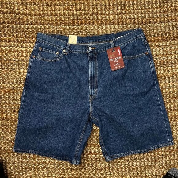 New Levi’s Jeans Denim Shorts (44 Men’s) - Picture 3 of 5